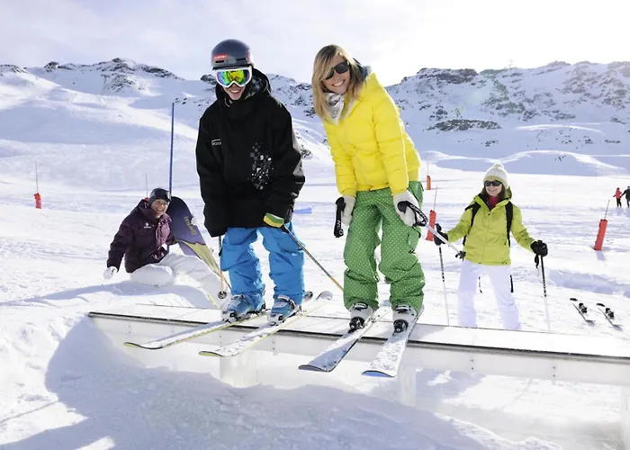 Neves - Location: Pour 4 Personnes Dans Un Quartier Anime / Les Neves Mae-9078 *