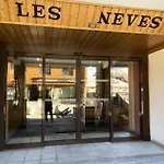 Neves - Location: Pour 4 Personnes Dans Un Quartier Anime / Les Neves Mae-9078 Appartement Val Thorens