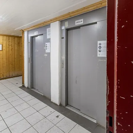 Neves - Location: Pour 4 Personnes Dans Un Quartier Anime / Les Neves Mae-9078 *